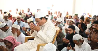 পাথরঘাটায় ঈদের নামাজ আদায় করেলেন চিফ হুইপ